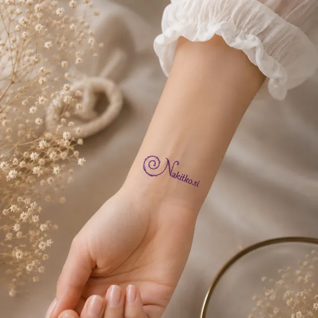 Personalizirana tattoo nalepka z logotipom